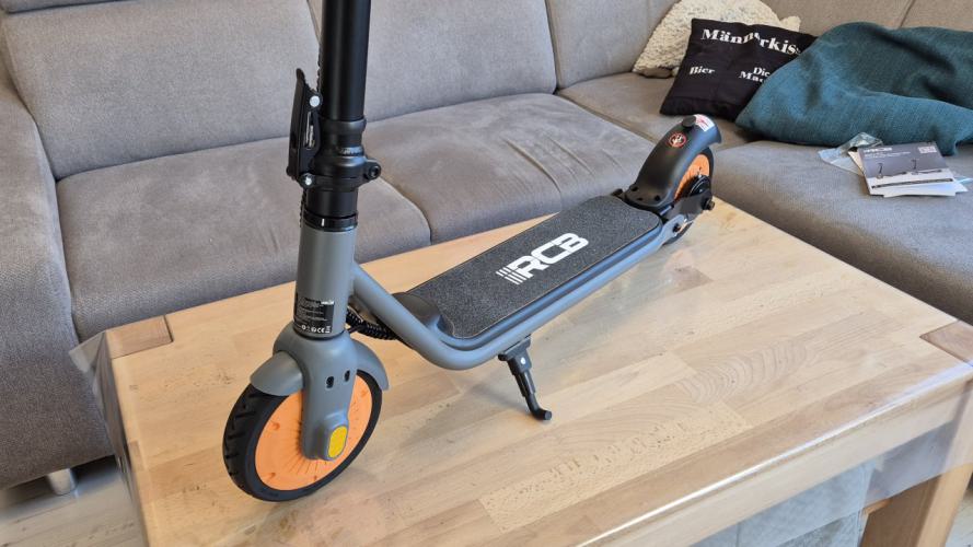 RCB R7X Kinder E-Scooter (8 - 12 Jahre) Bild 3