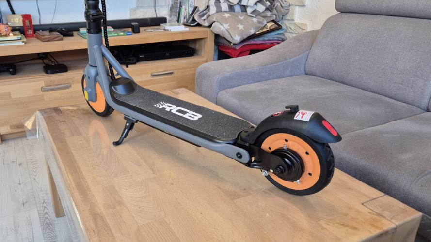 RCB R7X Kinder E-Scooter (8 - 12 Jahre) Bild 4